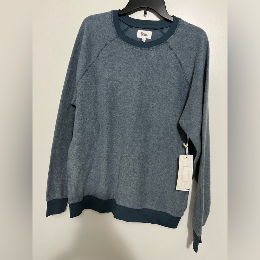 NWT  Feat Unisex BlanketBlend™ Crewneck